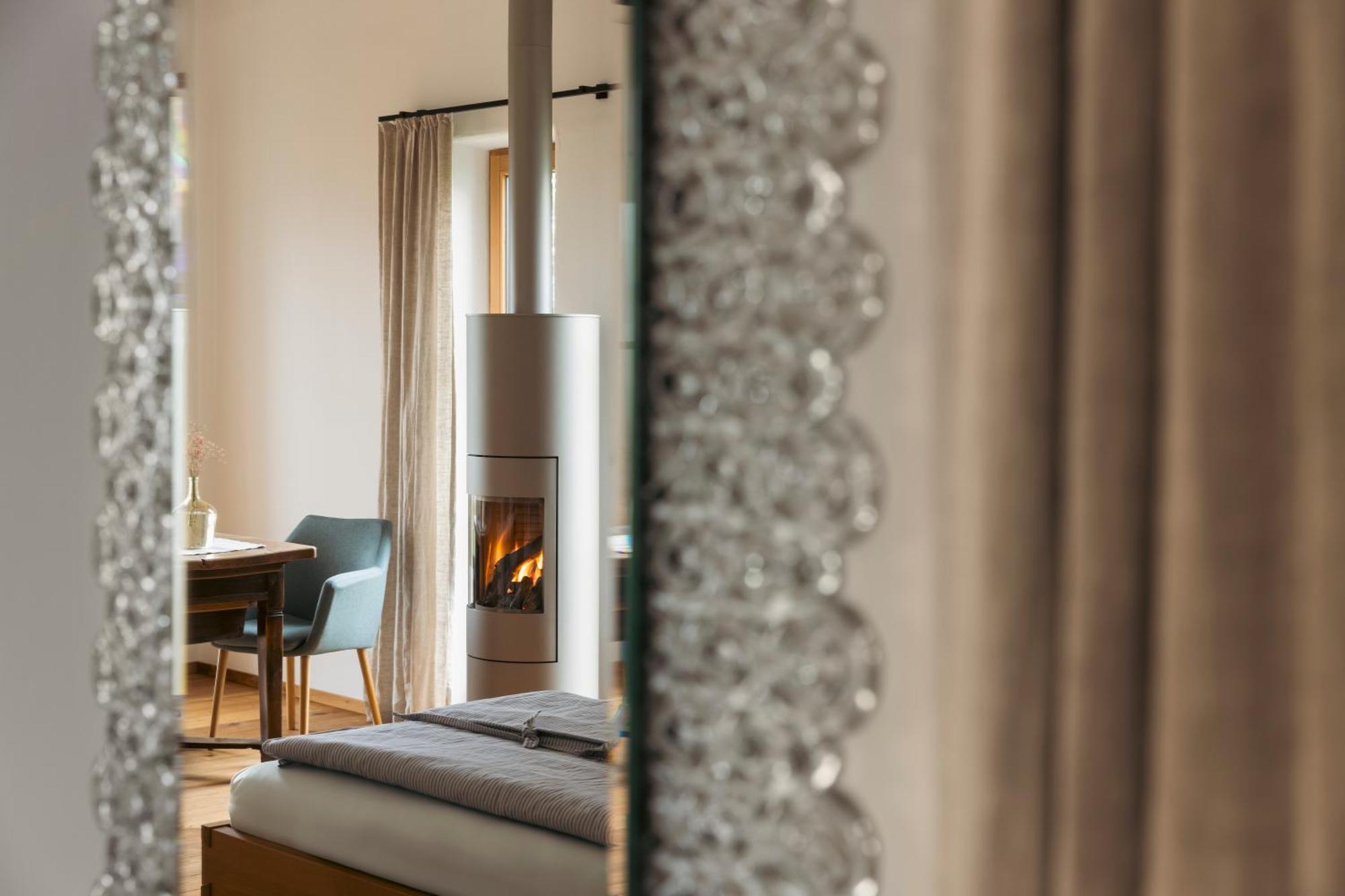 Am Wildbachberg - Luxus Ferienhaeuser Mit Infinitypool, Privatsauna Und Weinkeller 德意志兰茨贝格 外观 照片