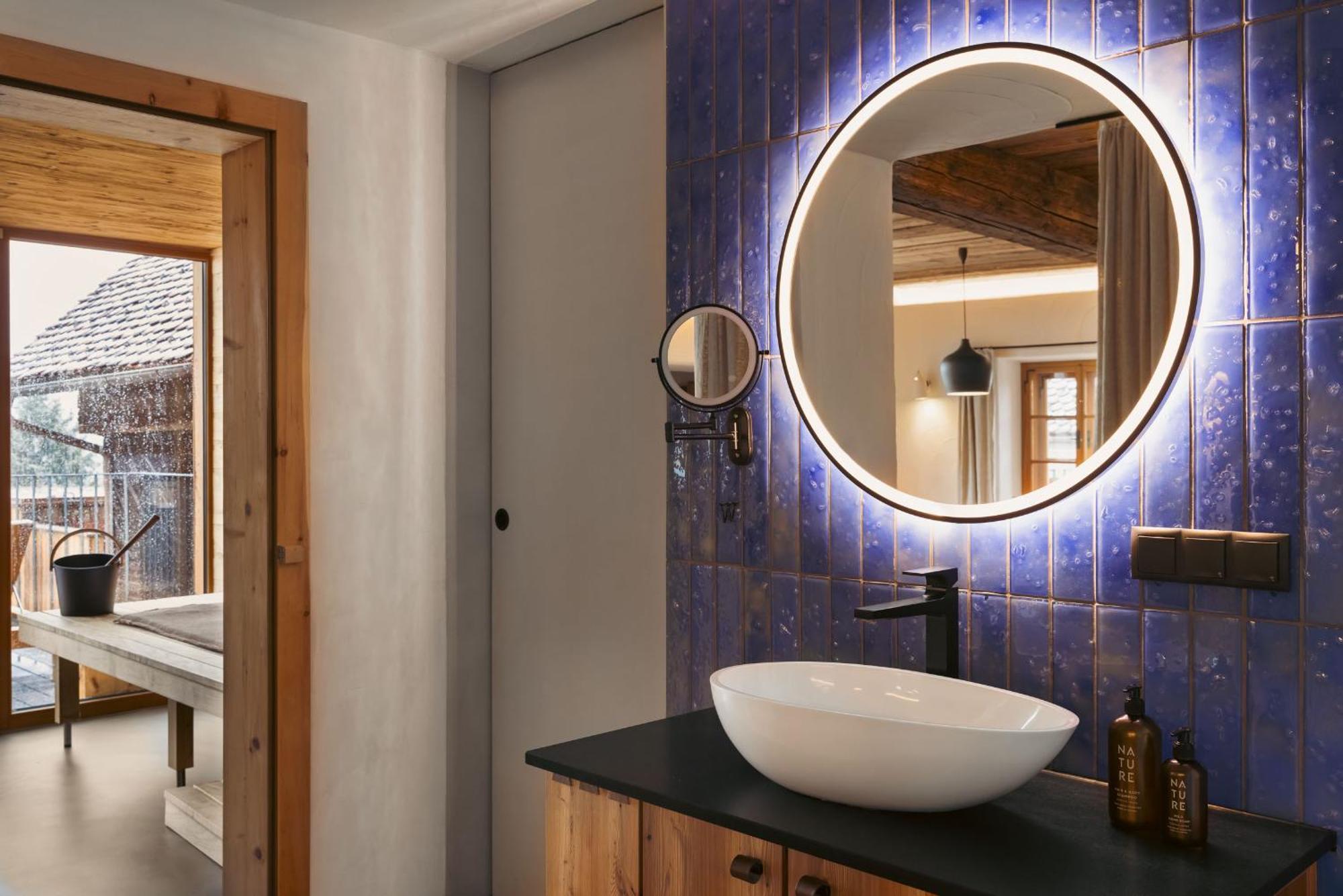Am Wildbachberg - Luxus Ferienhaeuser Mit Infinitypool, Privatsauna Und Weinkeller 德意志兰茨贝格 外观 照片