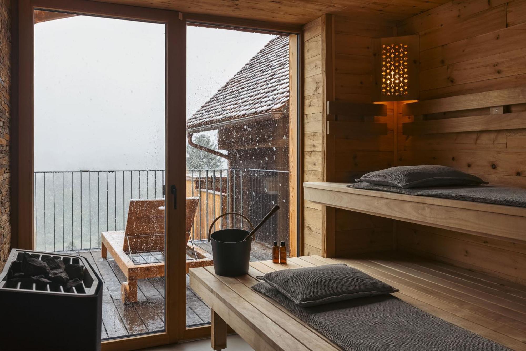 Am Wildbachberg - Luxus Ferienhaeuser Mit Infinitypool, Privatsauna Und Weinkeller 德意志兰茨贝格 外观 照片