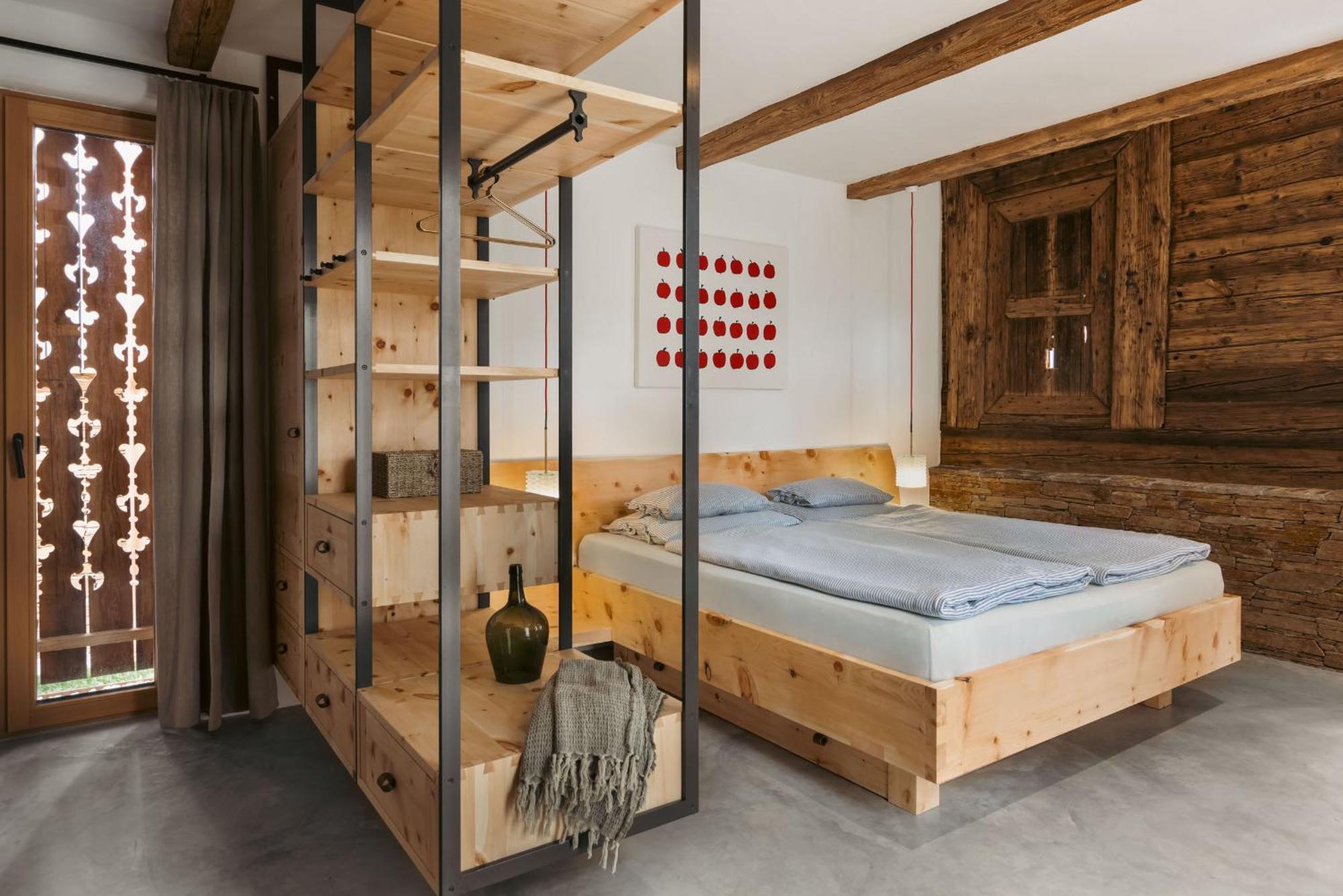 Am Wildbachberg - Luxus Ferienhaeuser Mit Infinitypool, Privatsauna Und Weinkeller 德意志兰茨贝格 外观 照片